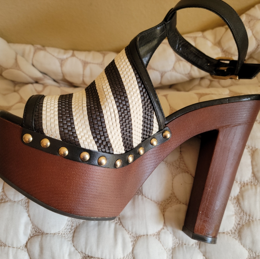 Gianni Bini size 7.5 Black/white shoe